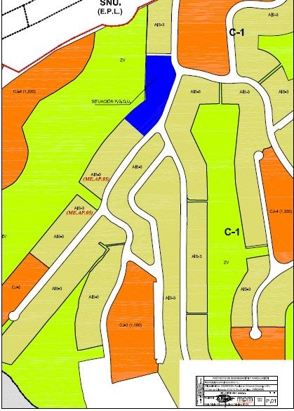 Parcela para construir 6 villas en Calahonda